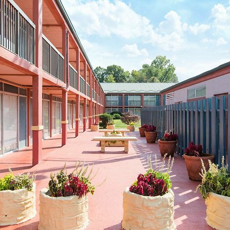Americas Best Value Inn St. Joseph At I-29 Εξωτερικό φωτογραφία