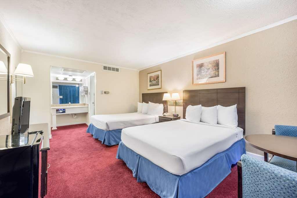 Americas Best Value Inn St. Joseph At I-29 Δωμάτιο φωτογραφία