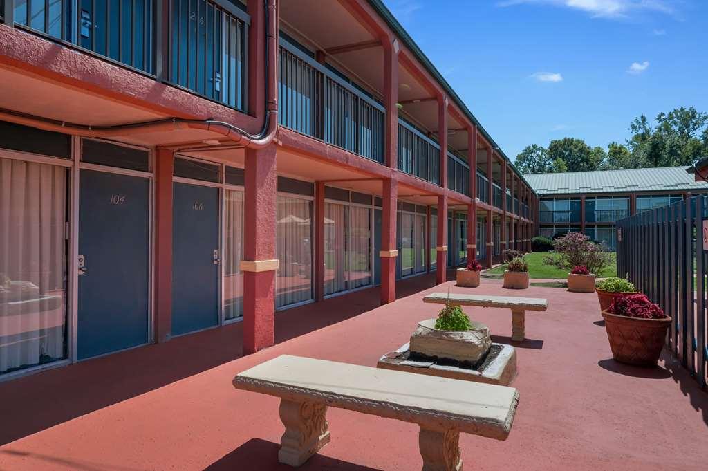 Americas Best Value Inn St. Joseph At I-29 Εξωτερικό φωτογραφία