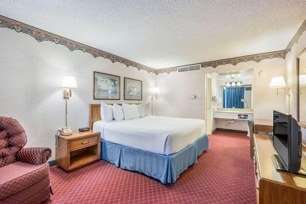 Americas Best Value Inn St. Joseph At I-29 Δωμάτιο φωτογραφία