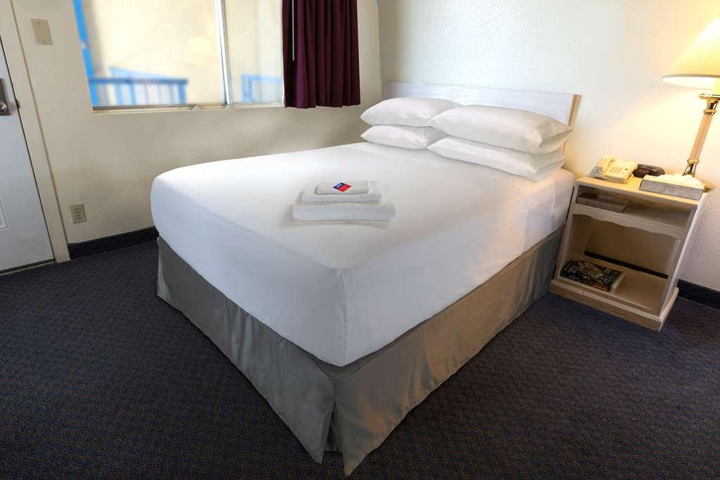 Americas Best Value Inn St. Joseph At I-29 Εξωτερικό φωτογραφία