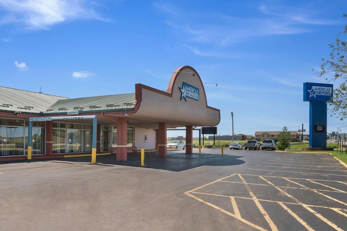 Americas Best Value Inn St. Joseph At I-29 Εξωτερικό φωτογραφία